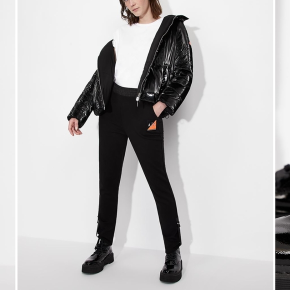 Armani Exchange Pants - NWT- Armani Exchange Black Sweatpants Size Medium